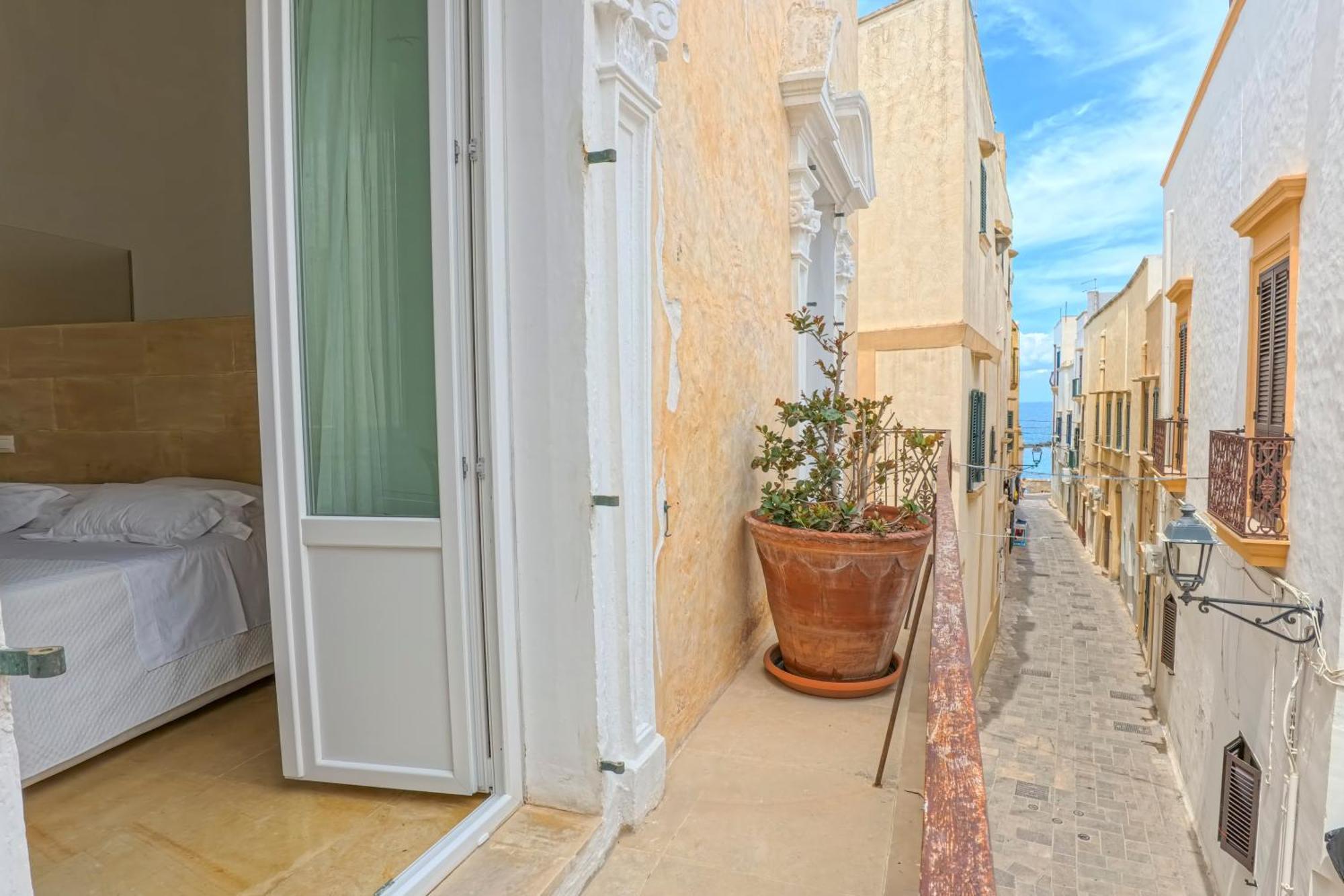 Pascaraymondo Suite Palace Gallipoli Extérieur photo